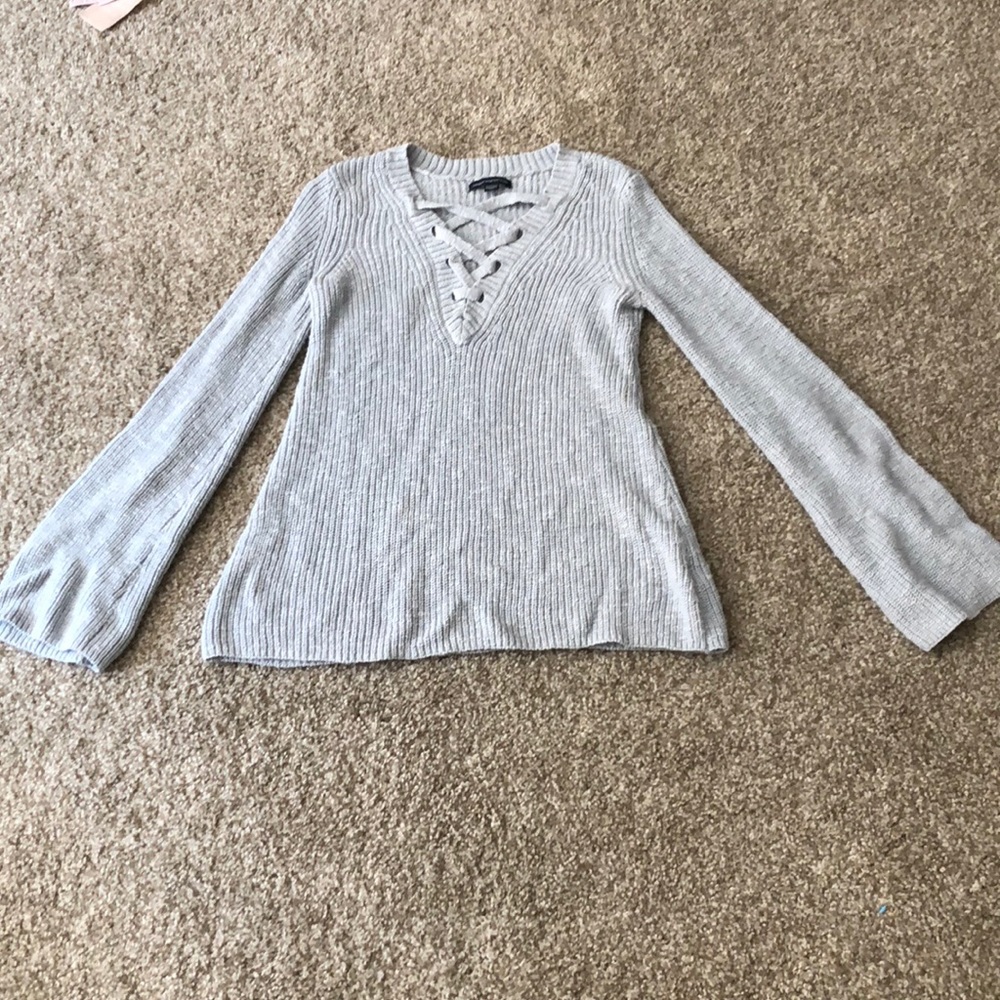 American Eagle sweater